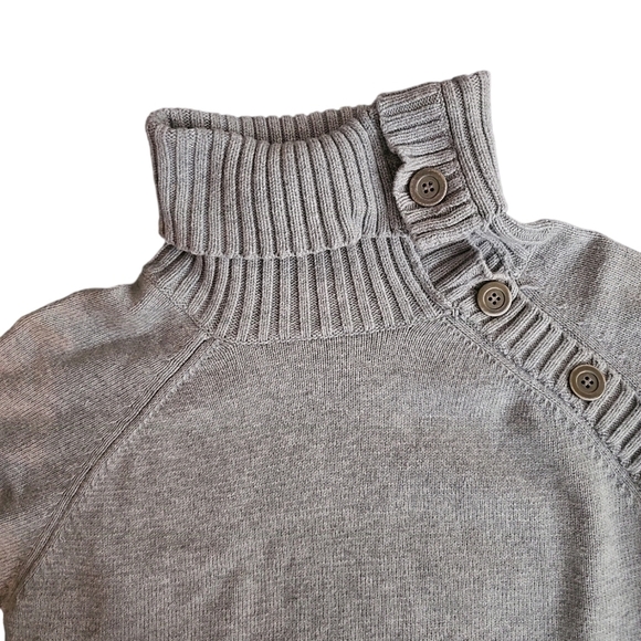 Karen Scott Women's Gray Long Sleeve Collared Knit Sweater Size Medium - Picture 4 of 6